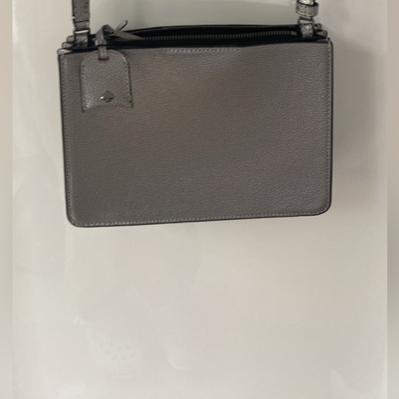Sac Kate Spade gris argenté - Picture 1 of 6